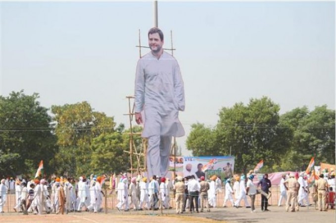 केरल: कृषि कानूनों के विरोध में राहुल गांधी ने फिर चलाया ट्रेक्टर, मोदी सरकार पर जमकर बरसे
