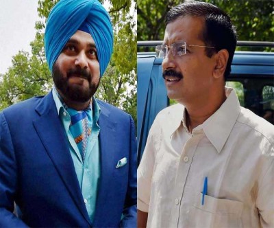 Suspense increases in Sidhu's politics, speculation of joining AAP