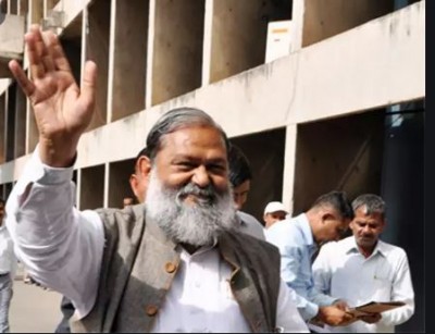 Home Minister Anil Vij targets DGP, writes letter and seeks reply