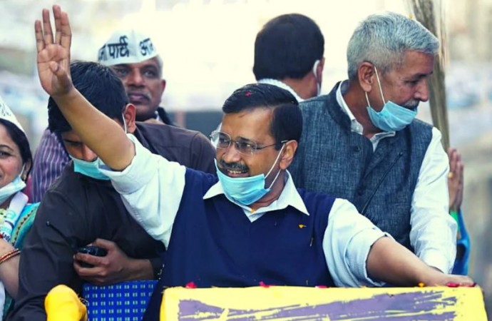 MCD by-election: CM Arvind Kejriwal conducts road show in Delhi