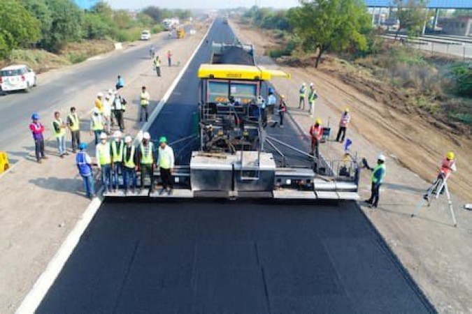 NHAI's great work! Creates record laid 25km of single lane in 18 hours