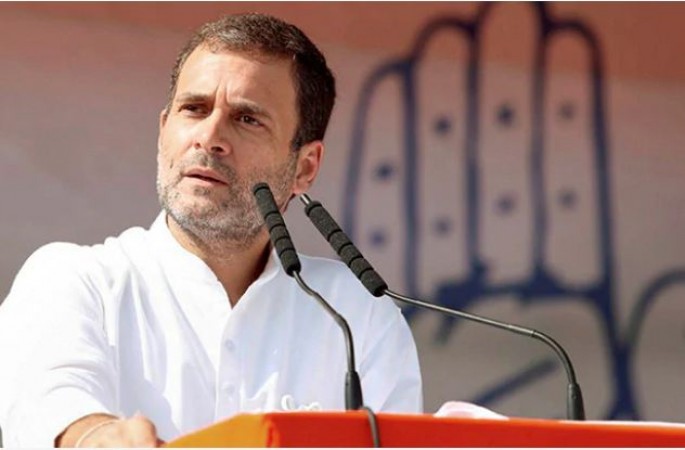 Rahul Gandhi's tweet on New Year 'Government should give gift of freedom from agriculture law'