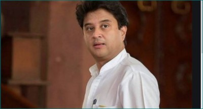 MLA dedicates Bahubali song on Jyotiraditya Scindia's birthday