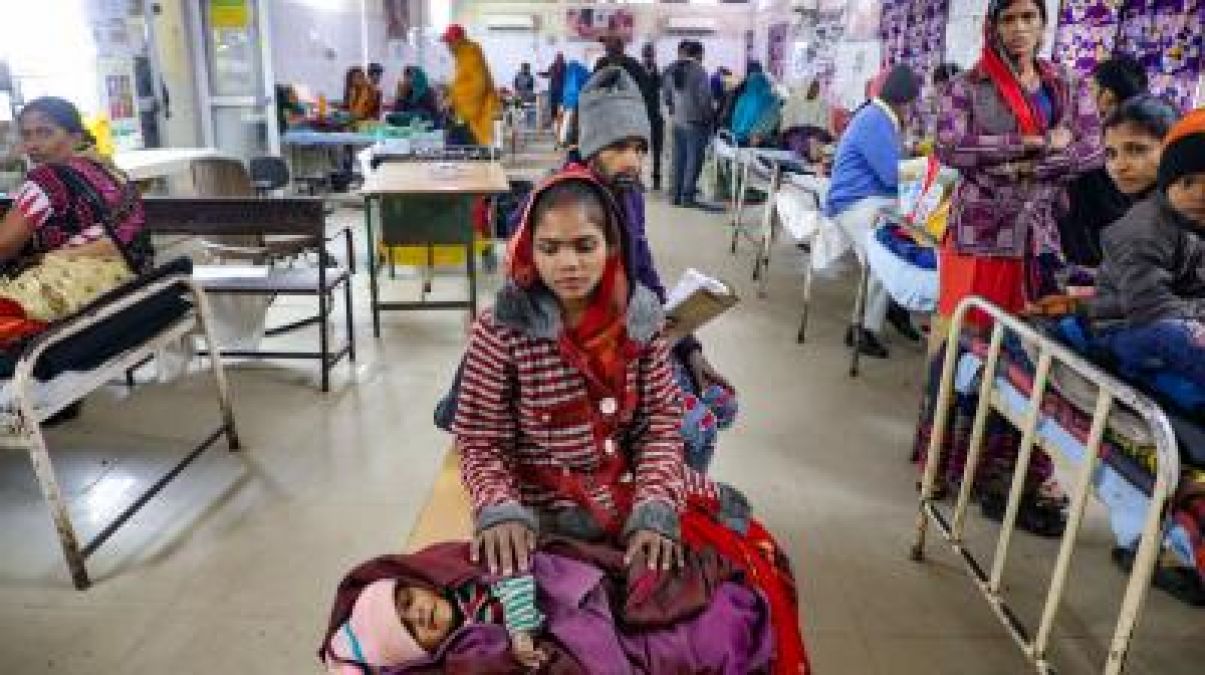 Rajasthan Child Deaths: चिकित्सा मंत्री ने बताई बच्चों की मौत की वजह, दंग रह गई जनता