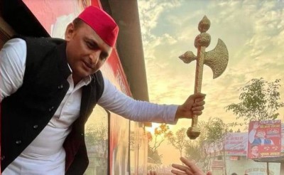 First said 'Chilamjeevi', now raised the ax of 'Parshuram'.., will Akhilesh be able to woo the Brahmins of UP?