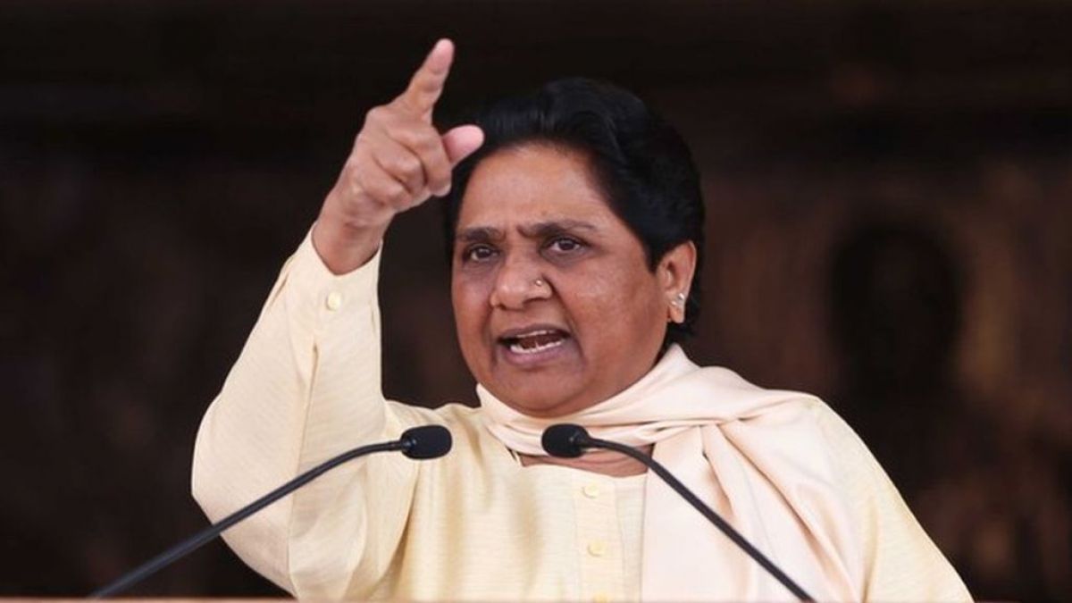 Mayawati fires CM Gehlot, gives a horrific address on the death of children