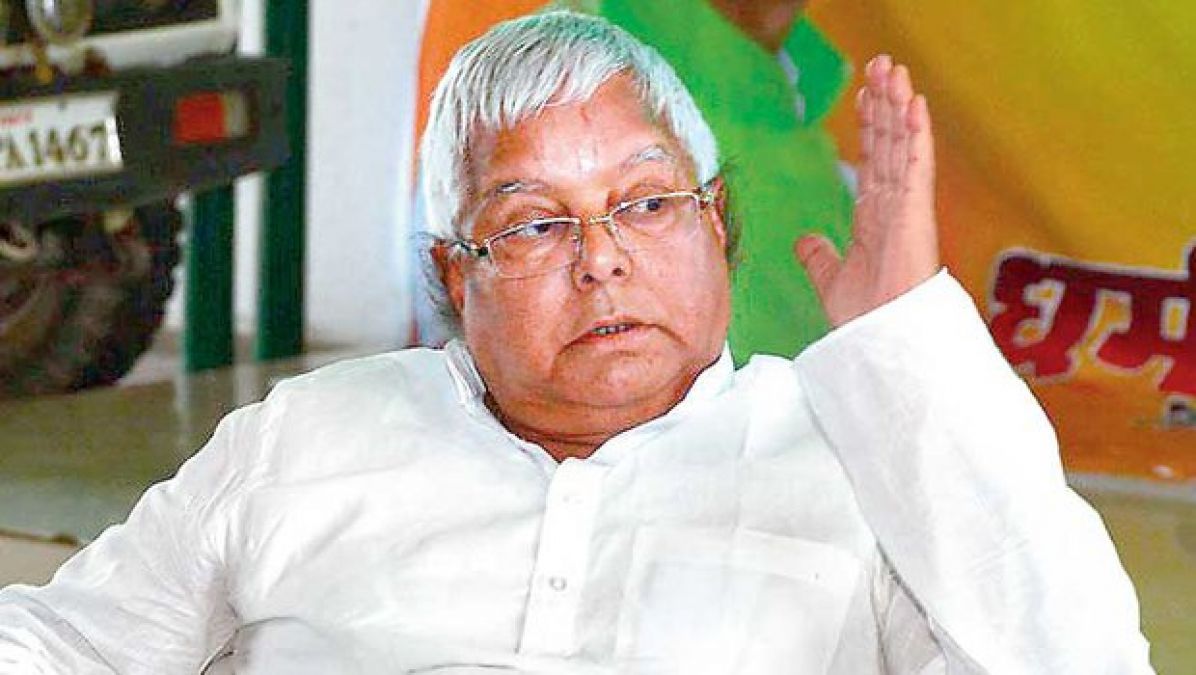 Bihar: Lalu Prasad Yadav gives slogan to fail Nitish Kumar, says, 'Do Hazar Bees, Hatao Nitish...'