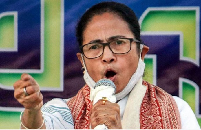 Mamata Banerjee attacks PM Modi, says, '70 lakh farmers get benefit from our scheme'