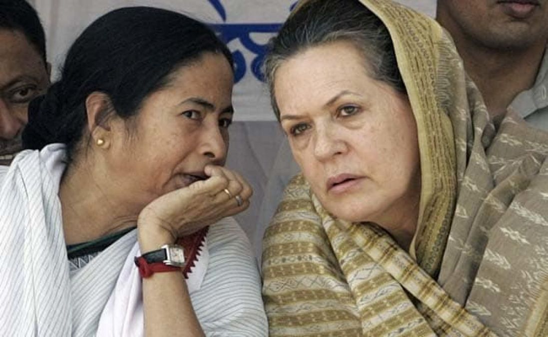 Politics on JNU violence, Sonia and Mamata accuses Modi Government