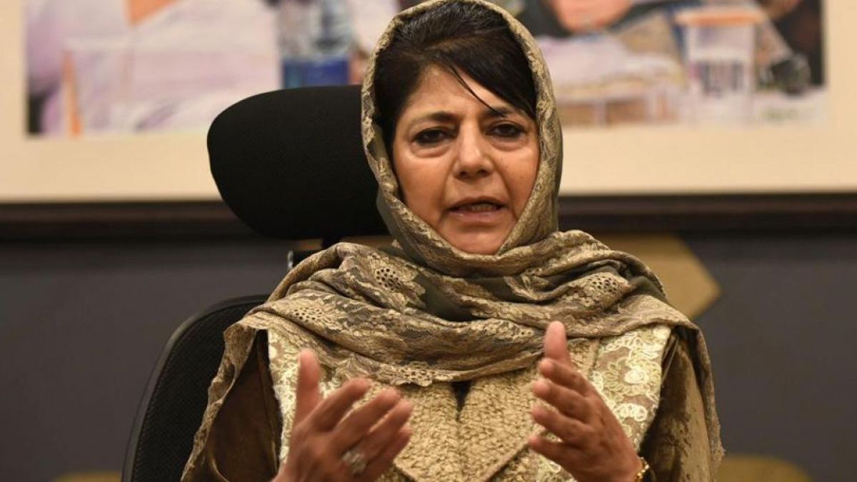 Mehbooba Mufti's troubles increases, these leaders will leave party
