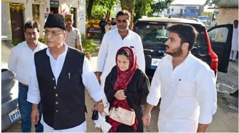 165 criminal cases are registered against Azam Khan family, Samajwadi Party has made candidate