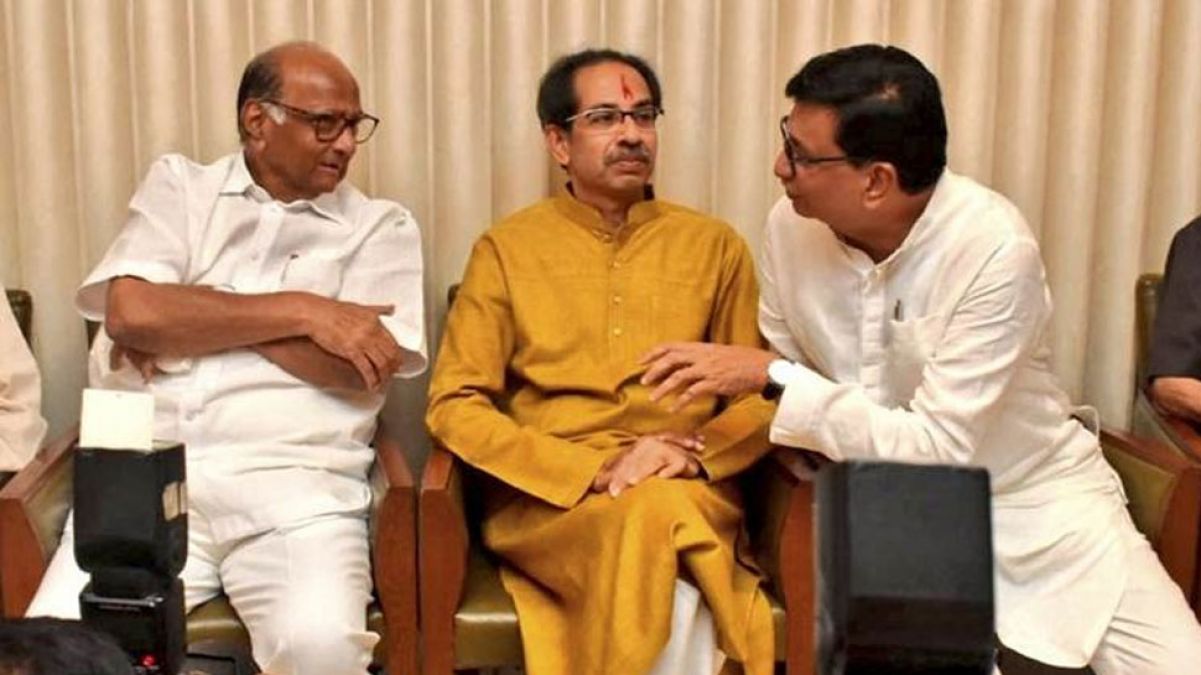 महाराष्ट्र की खिचड़ी सरकार में कांग्रेस पिछड़ी, नेताओं को महसूस हो रही असुरक्षा