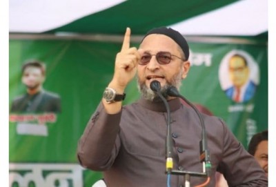 SP thinks Muslims are their prisoner, will vote blindly: Asaduddin Owaisi