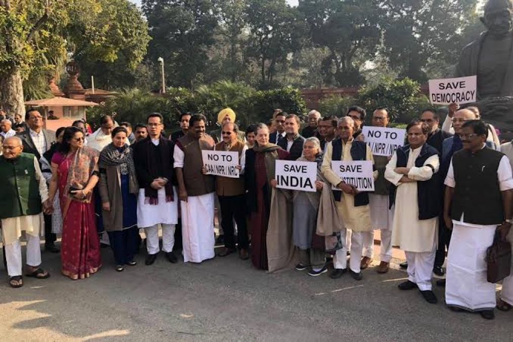 Budget session 2020: Opposition creates ruckus outside Parliament