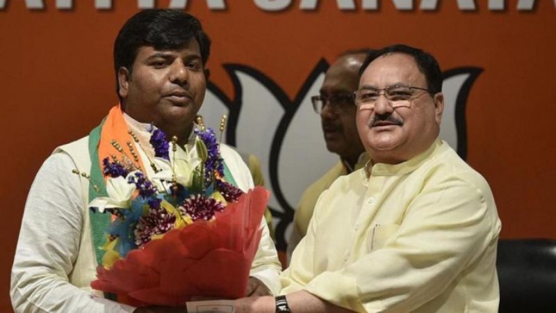 Praveen Nishad has no place in the Modi cabinet, party says this