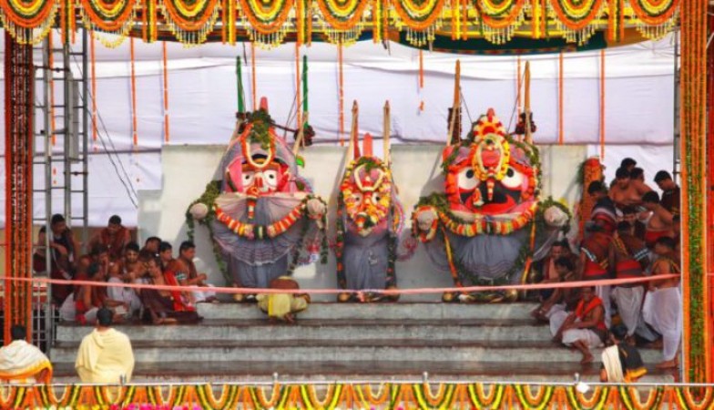SC gives major verdict on Jagannath Puri Rath Yatra, lakhs of devotees to join