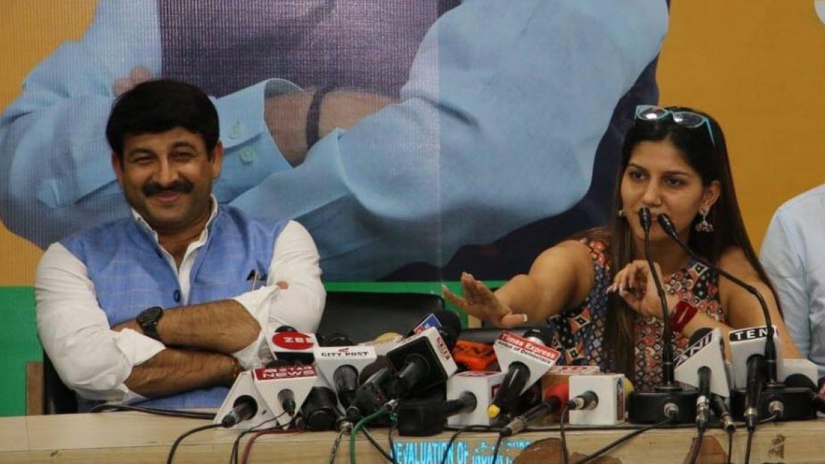 By joining BJP Sapna Tiwari stands par with Sonia and Priyanka: Manoj Tiwari