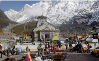 Kedarnath yatra halted due to torrential rains, administration issues statement