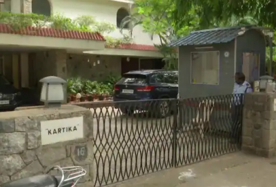 CBI raids Congress MP Karti Chidambaram's house, case of taking bribe from Chinese nationals