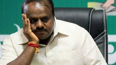 Will Kumaraswamy be able to save his crown? rebel MLAs' petition to be heard in SC today!