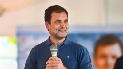 Rahul Gandhi chants to Congress workers that they will become each other's strength