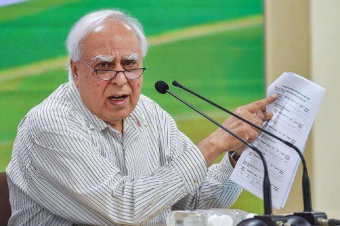 People who change party should not be allowed to contest elections: Kapil Sibal