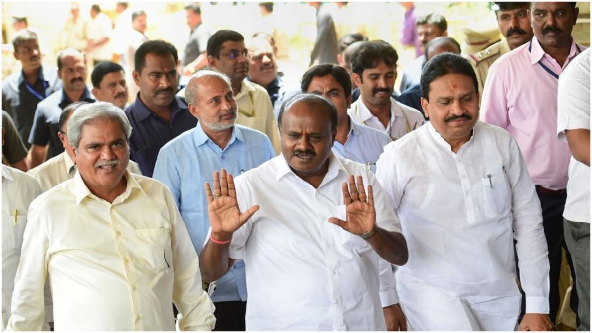 कर्नाटक में कांग्रेस बना सकती है अपना मुख्यमंत्री