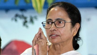 आगामी चुनाव के मद्देनजर मुख्यमंत्री 'ममता बनर्जी' ने शुरू किया जिला दौरा