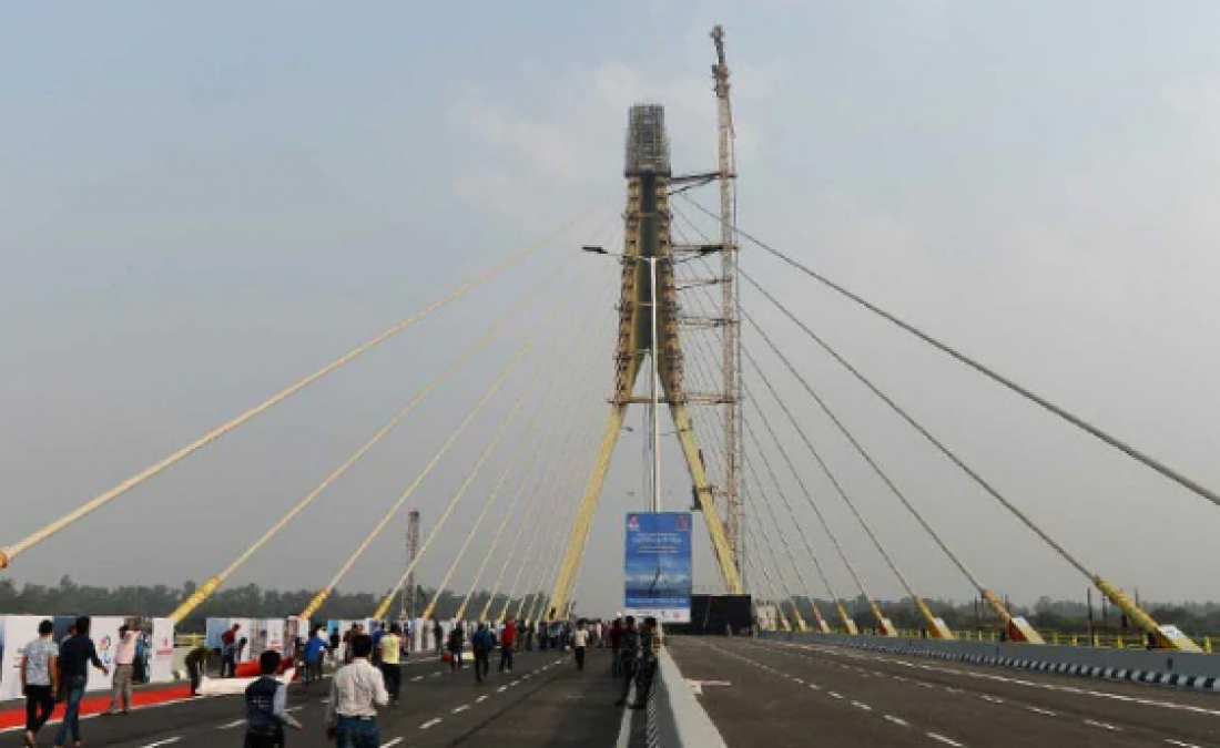 Capital Delhi's Signature Bridge Will Be Magnificant, Features Will surprise you