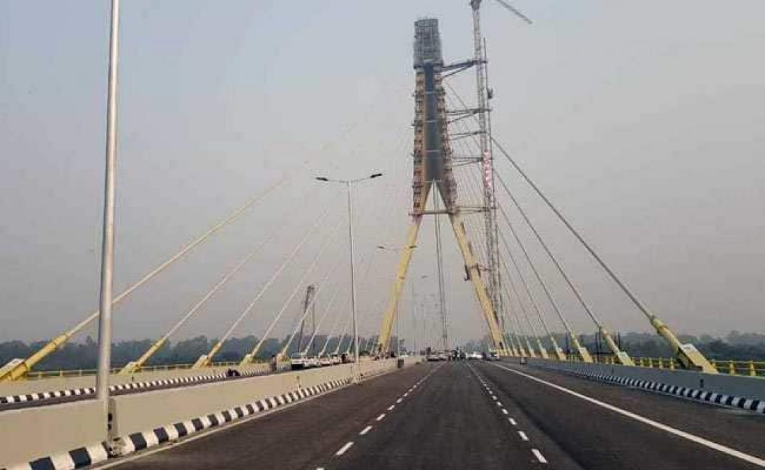 Capital Delhi's Signature Bridge Will Be Magnificant, Features Will surprise you