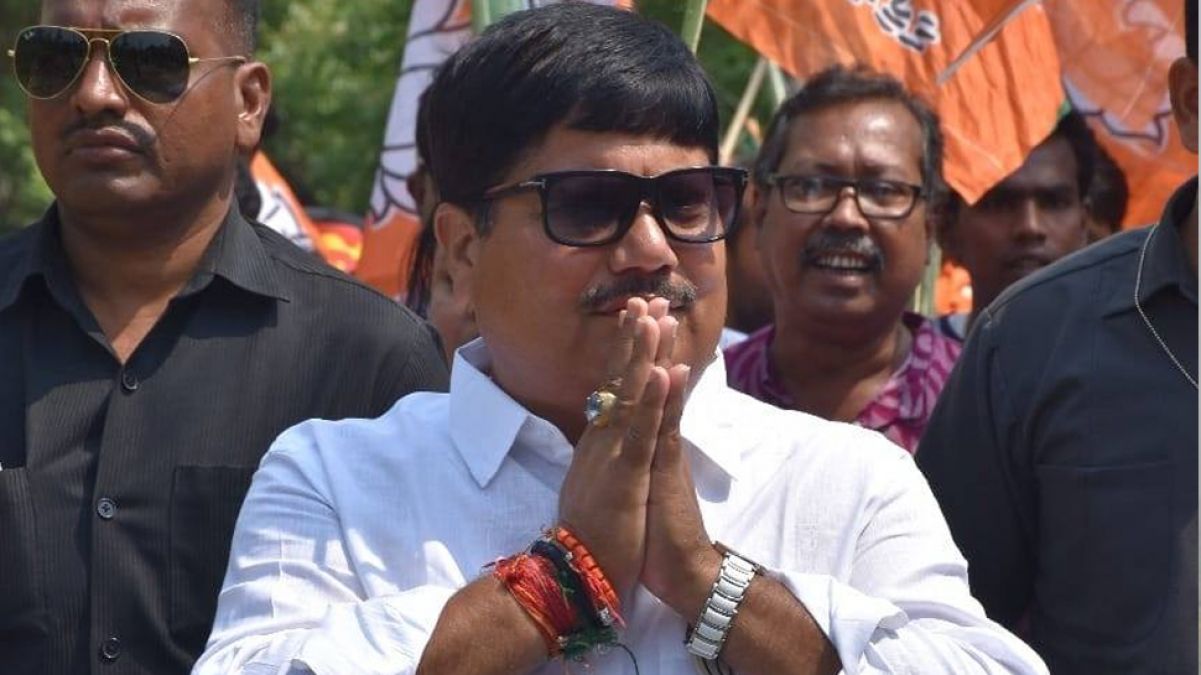 BJP MP Arjun Singh claims if Mamata loses election, will commit suicide