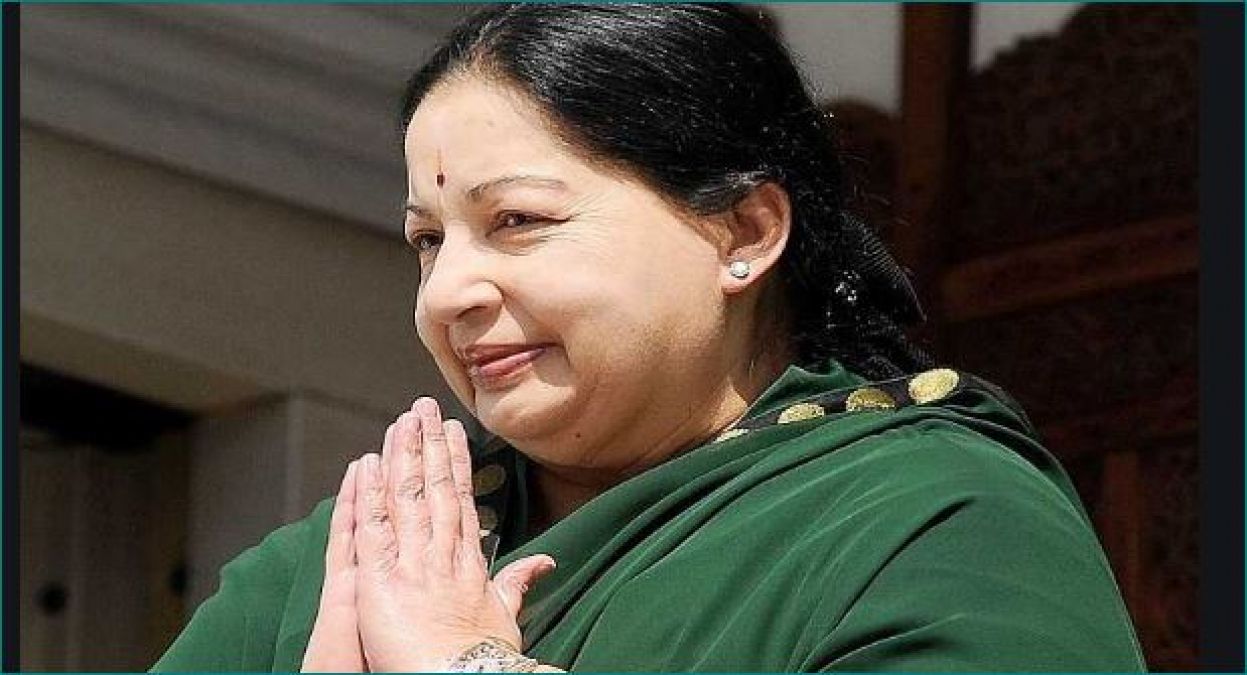 These assets including 4 kg gold was taken from Jayalalithaa's house