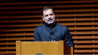 In America, Rahul Gandhi gave a statement to please the 'Muslim vote bank'