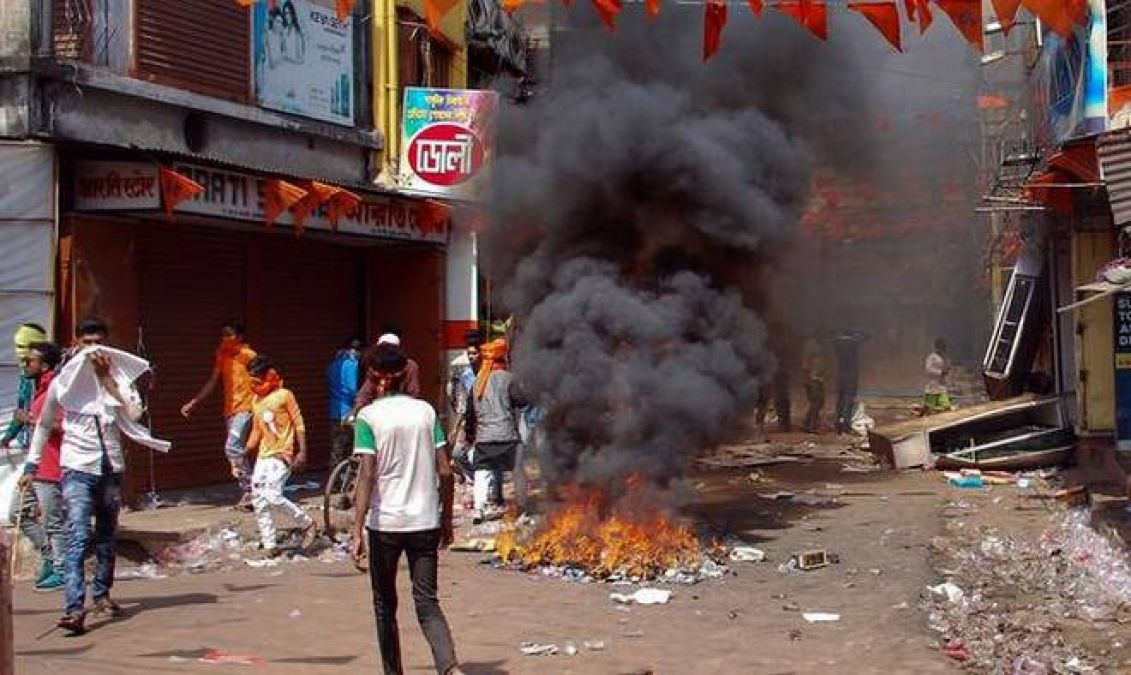 Violence continues in Best Bengal Mindless, body of BJP worker found hanginig on tree