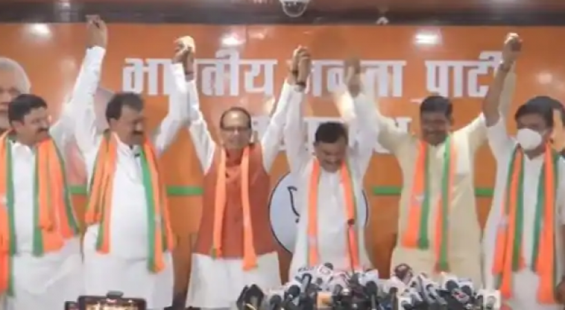 These 3 MLAs of SP-BSP joined BJP