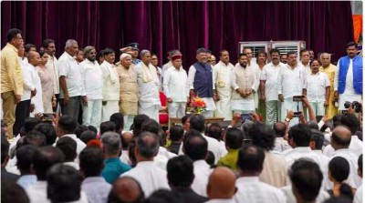 कांग्रेस हाईकमान के सामने पेश होंगे कर्नाटक के सभी मंत्री, शिवकुमार बोले- 21 जून को बुलाया है..