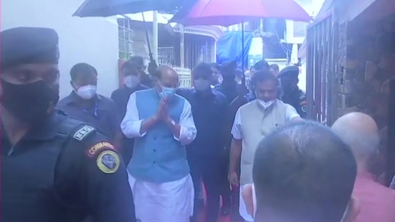 Defence Minister Rajnath Singh visits Kamakhya Temple in Guwahati