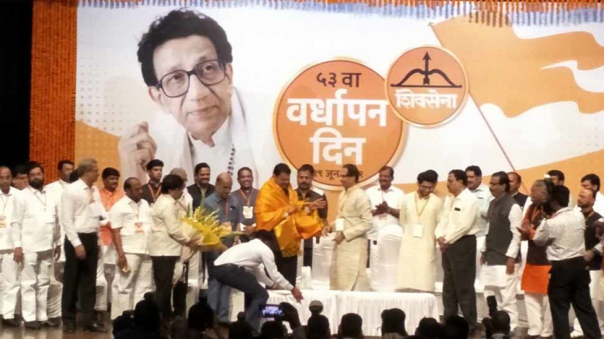 Shiv Sena's 53rd foundation day, Maharashtra's next CM will be from which party?