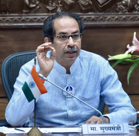 The problems of the Uddhav government in Maharashtra seem to be increasing
