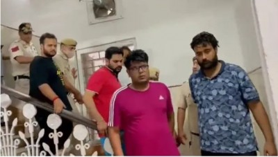 4 NSUI members arrested for carrying out fire in front of JP Nadda's house