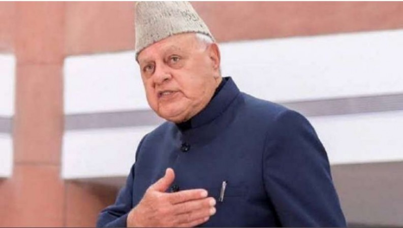 Farooq Abdullah says this about Mehbooba's statement