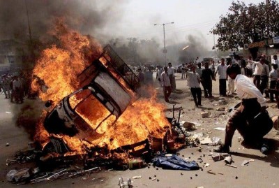 Preparation to recover damages from rioters start in Gujarat after UP