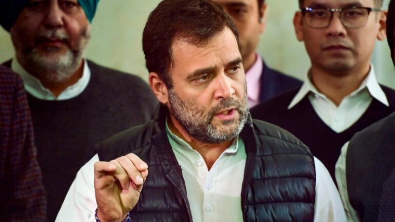 Outrage in MP due to suspension of MPs, protests in Parliament led by Rahul Gandhi