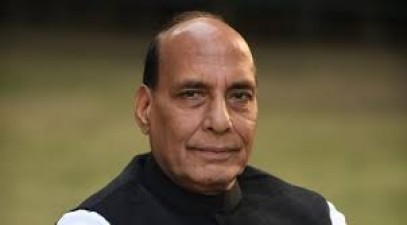 Defense Minister Rajnath Singh makes big announcement, 'No door should be closed for women in army'