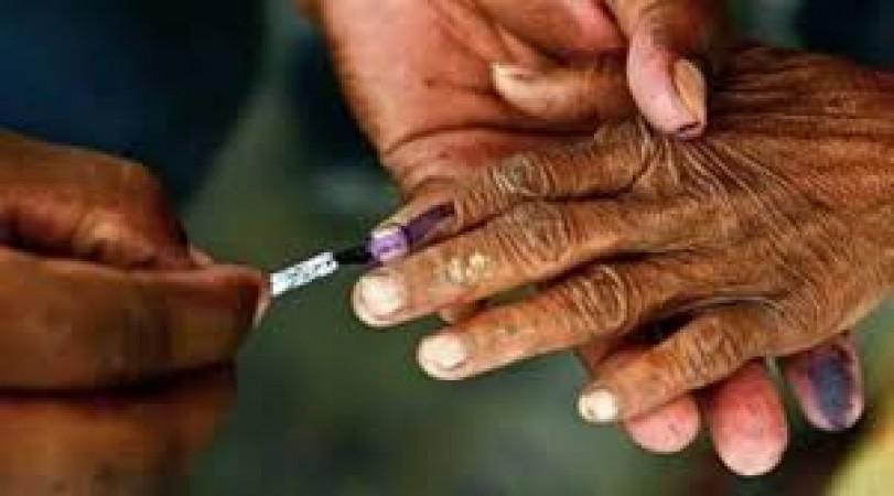 Uttarakhand Election Results: उत्‍तराखंड में आए 37 सीटों के रुझान, 22 पर भाजपा आगे-15 पर कांग्रेस