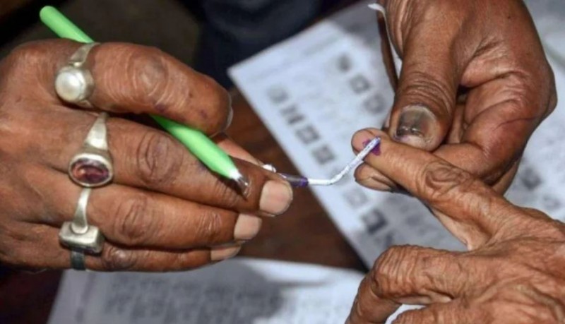 जम्मू कश्मीर में इसी साल हो सकते हैं विधानसभा चुनाव, परिसीमन आयोग ने जनता से मांगे सुझाव