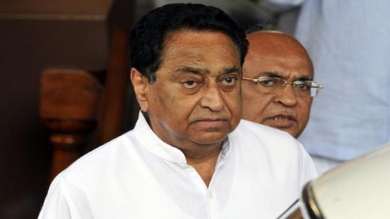 Kamal Nath government likely to fall, tomorrow will be decisive day