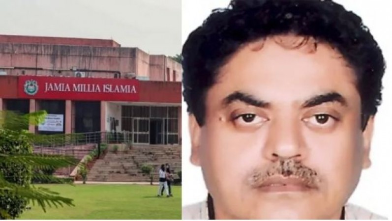 CBI arrested Jamia professor Mohammad Khalid Moin along with two associates, were involved in a big conspiracy