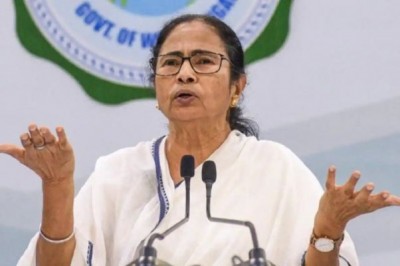 BJP reaches election commission against Mamata