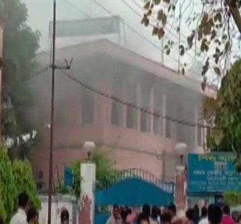 Prisoners set fire in Kolkata dumdum central jail due to corona restrictions